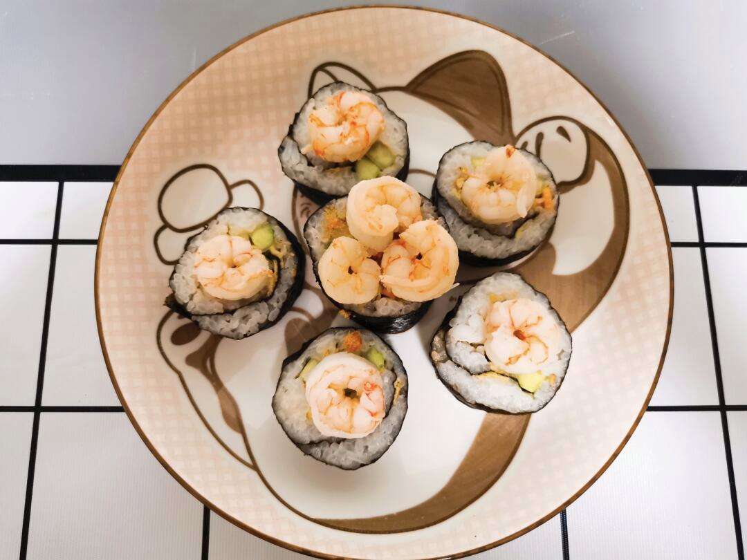 如何用简单材料制作寿司冷盘