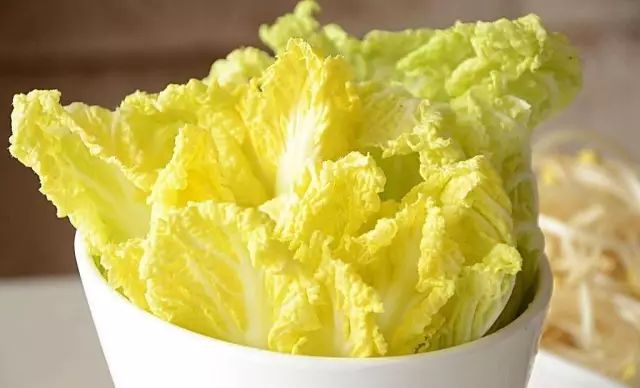 火锅中最适合当季的时令蔬菜
