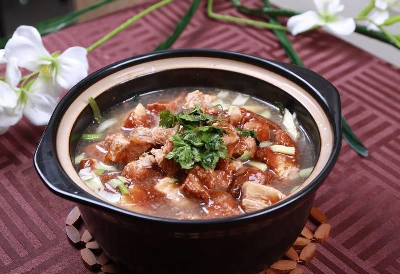火锅中豆腐与肉类的搭配技巧【金年会下载】