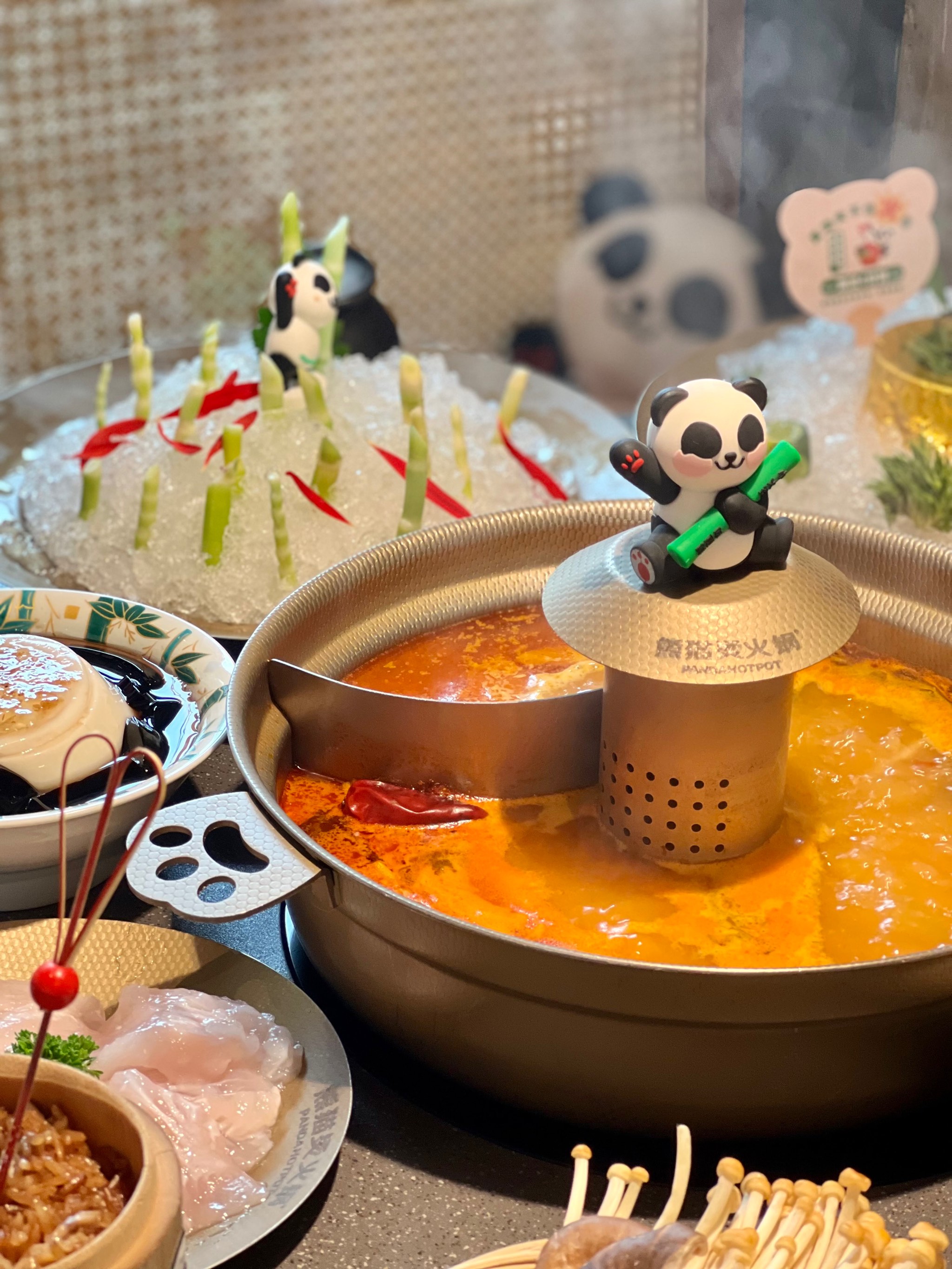 传统火锅与现代风味的完美结合