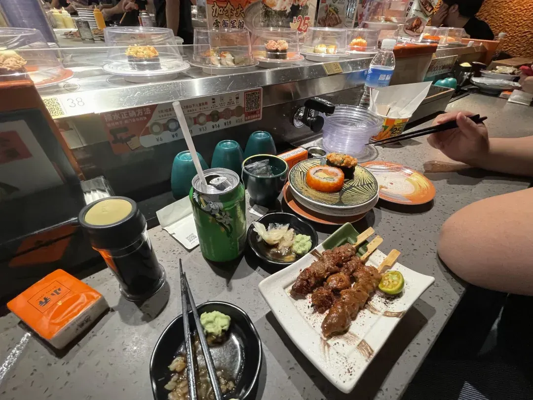 如何用寿司激发节日聚会的灵感：金年会下载